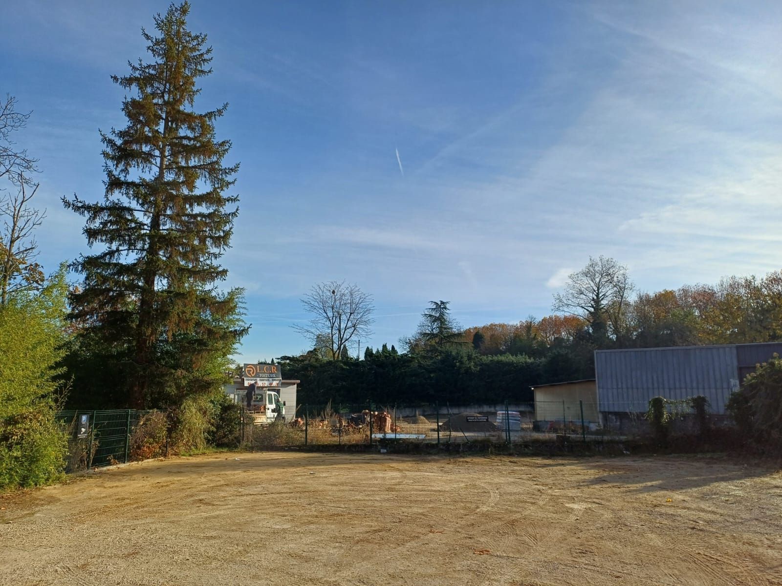 Photo du nid de frelon asiatique signalé à Bourg-de-Péage